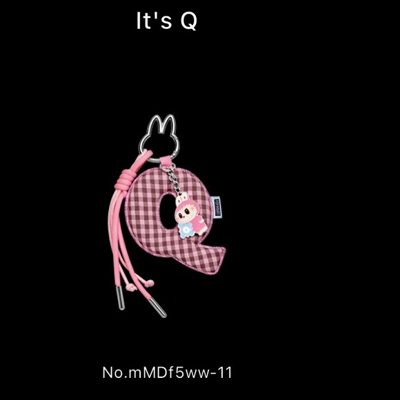 NIB Pop Mart Labubu Pin For Love Q Vinyl Plush & Letter Pendant Keychain - Picture 12 of 12